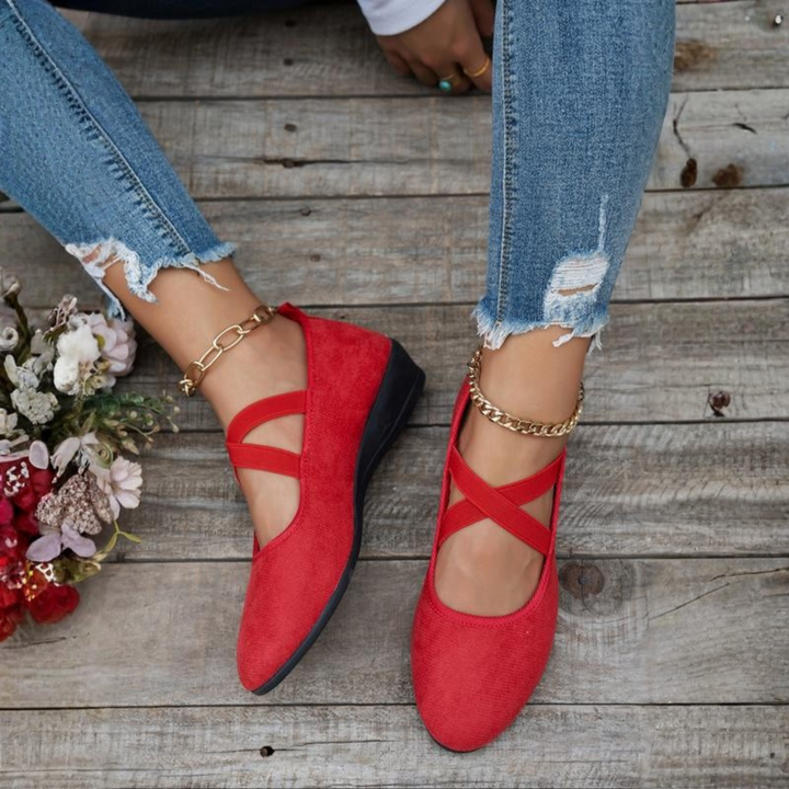 Wedge heel ballerina flats, closed toe