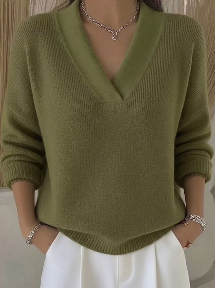Faye | Relaxed V-Neck Sweater