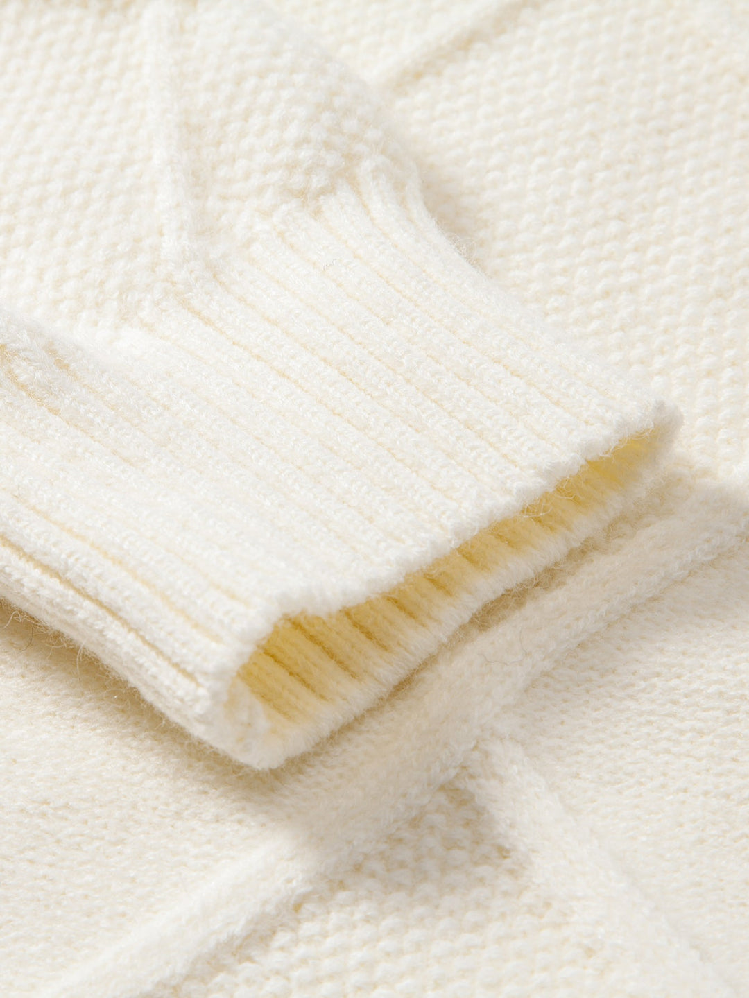 Heavyweight Twist Jacquard Crew Neck Sweater